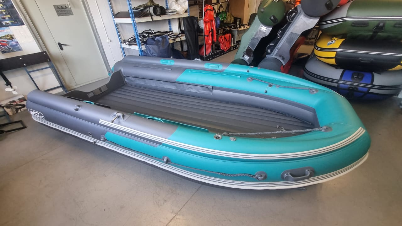 Лодка Skat Тритон 450 Fi НД